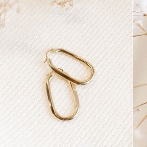 Petal & Pup Mae Gold Earrings